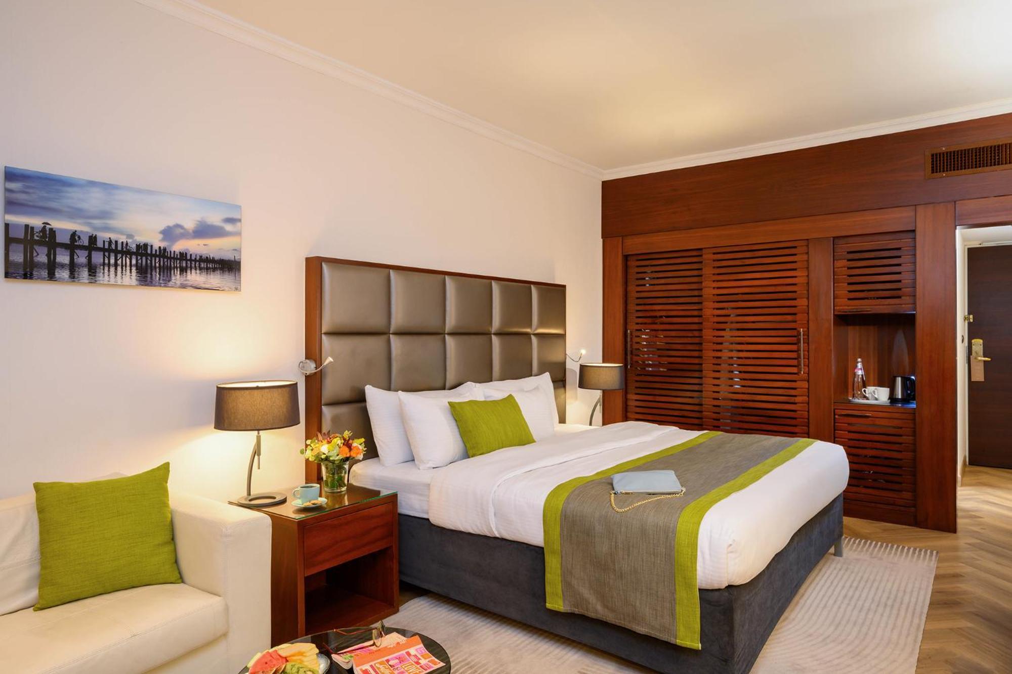 Carlton Tel Aviv Hotel - Luxury On The Beach Exterior foto