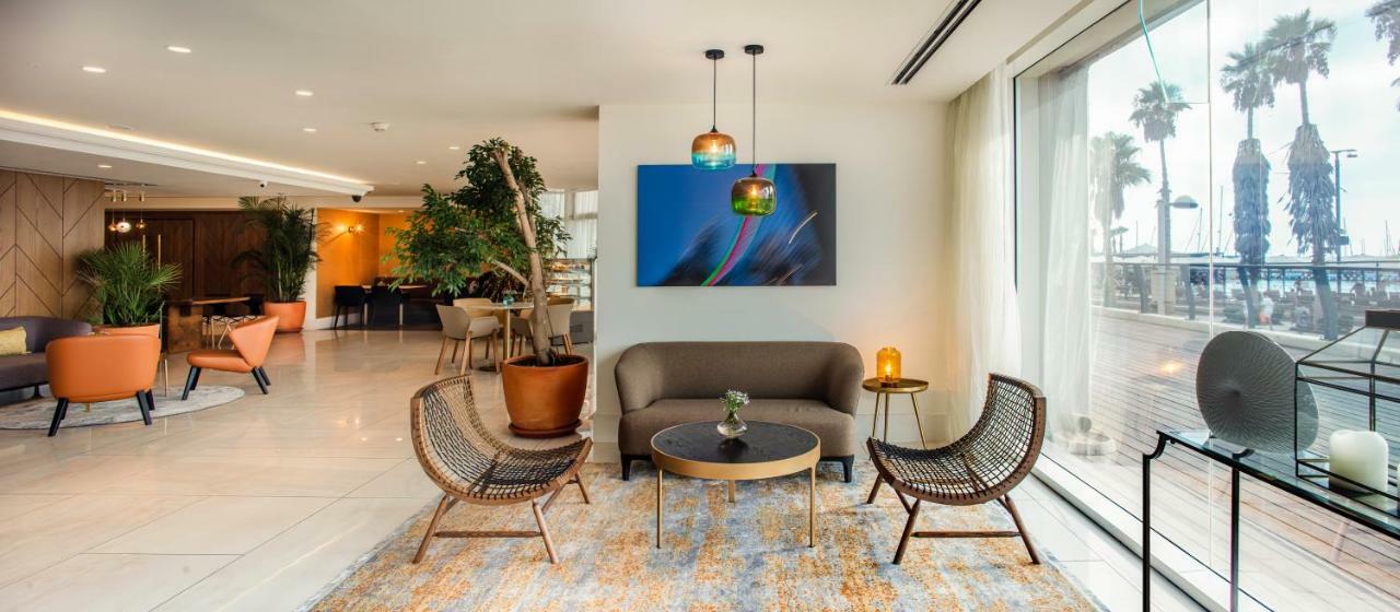 Carlton Tel Aviv Hotel - Luxury On The Beach Exterior foto The interior of the hotel